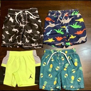 2T BOY CLOTHES BUnDLE!!